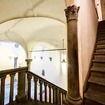 Maggio View